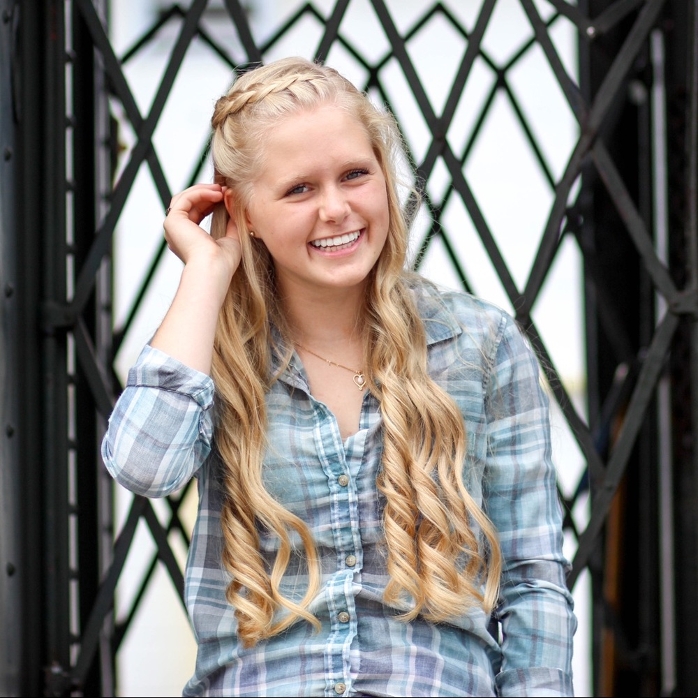 Meet your Posher, Justine